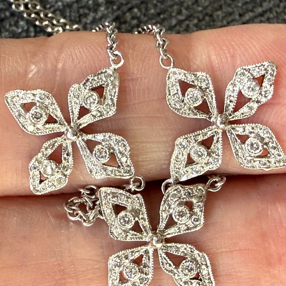 Designer CATHY WATERMAN Platinum Diamond 3 Flower Station Pendant Chain Necklace - Picture 3 of 14
